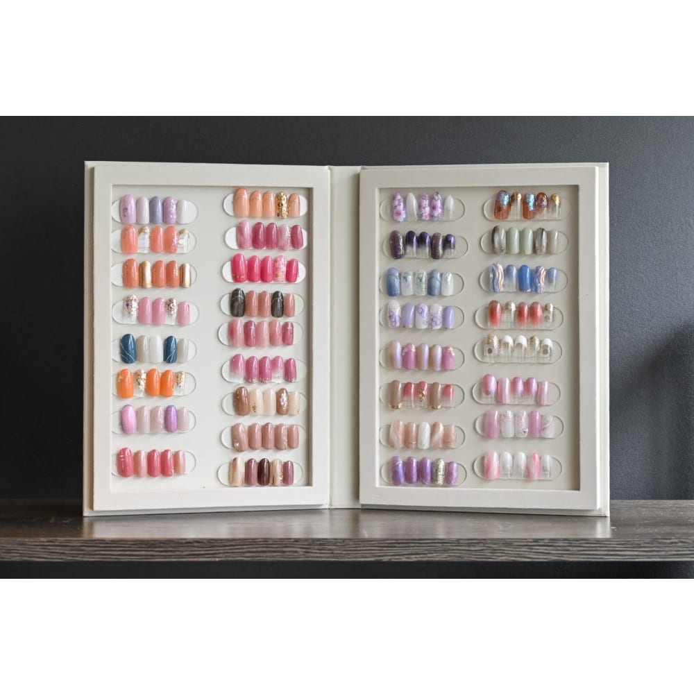 Nails Reflection 画像