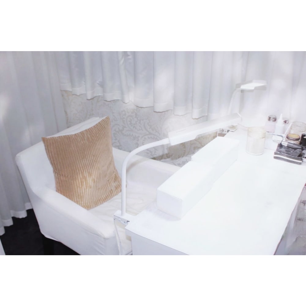 nail & eyelash Famille 池袋東口店