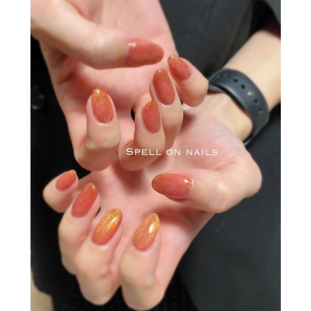 Spell on nails 画像