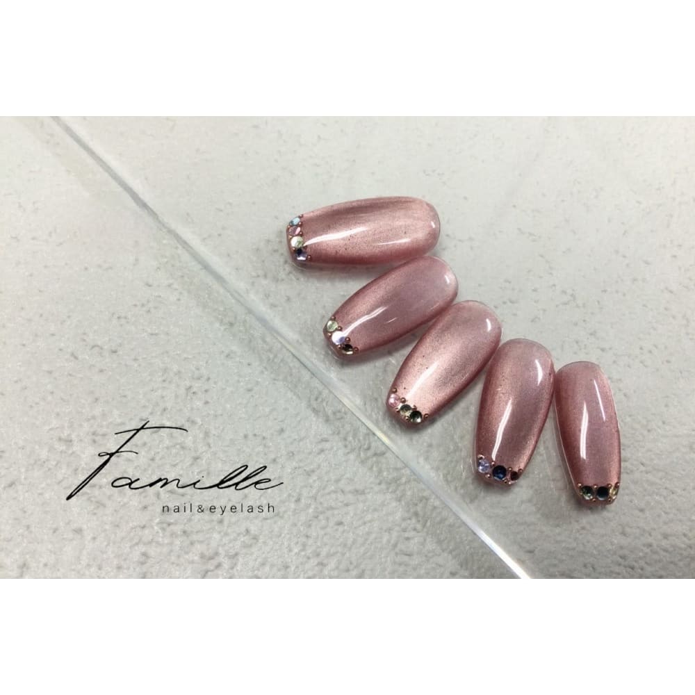 nail & eyelash Famille 池袋東口店 画像