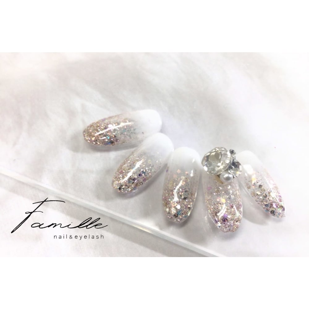 nail & eyelash Famille 池袋東口店 画像