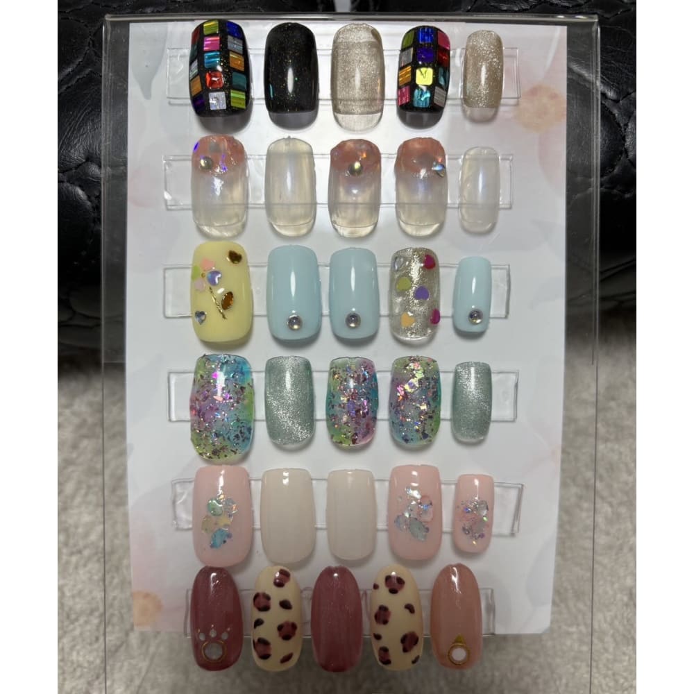 Colon Nail 画像