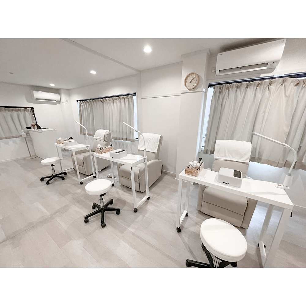 はあとねいる難波店