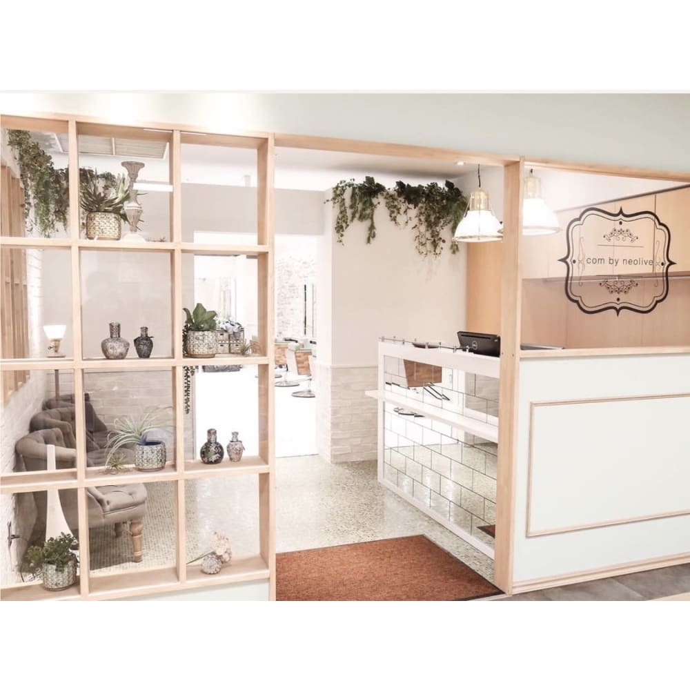 com by neolive 草加店 画像1