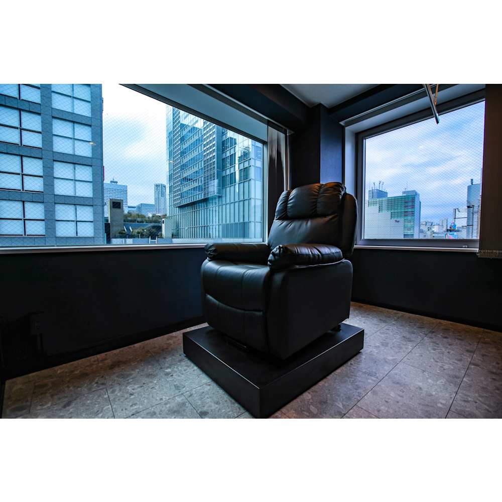 メンズアイブロウサロン DOPE 新宿西口店 画像1