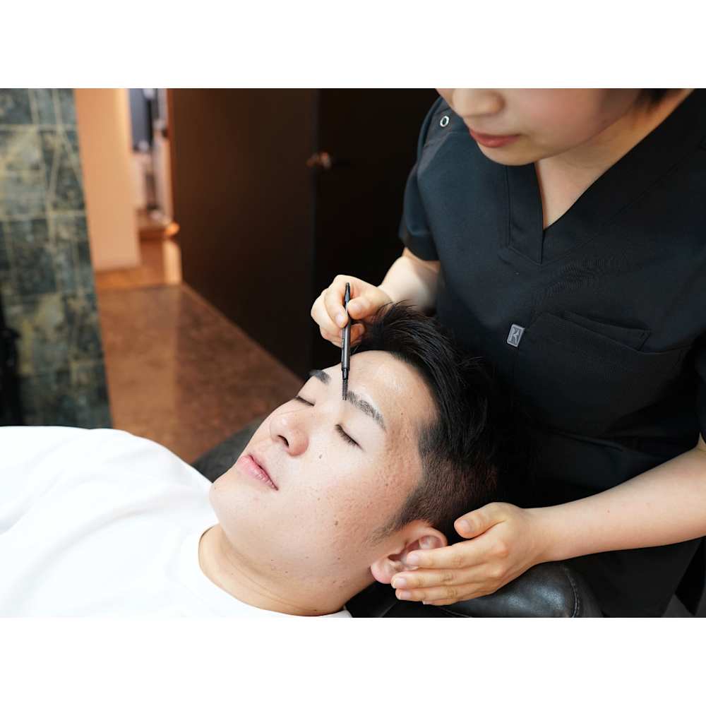 眉毛HOUSE 池袋店