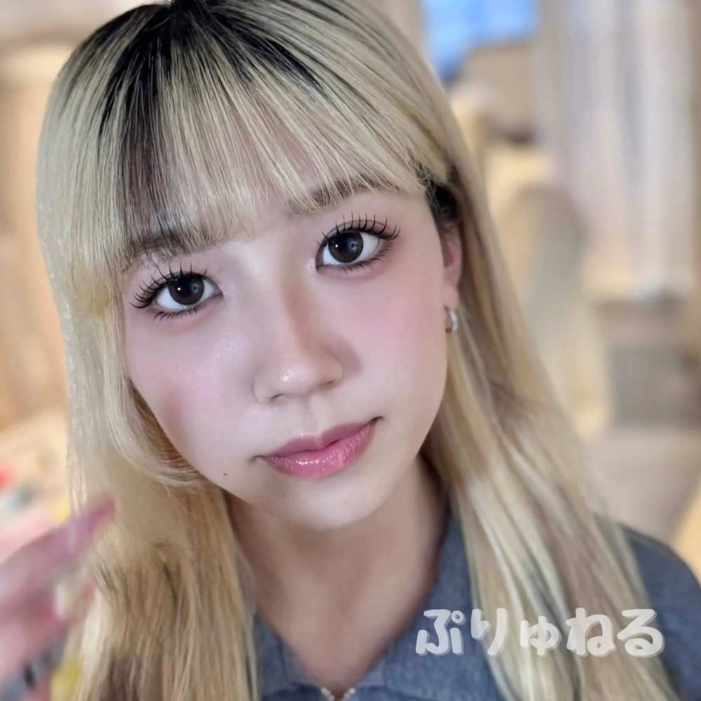 ふんわり眉毛とLEDマツエクの専門店 ぷりゅねる 難波【まつげパーマ/パリジェンヌ】