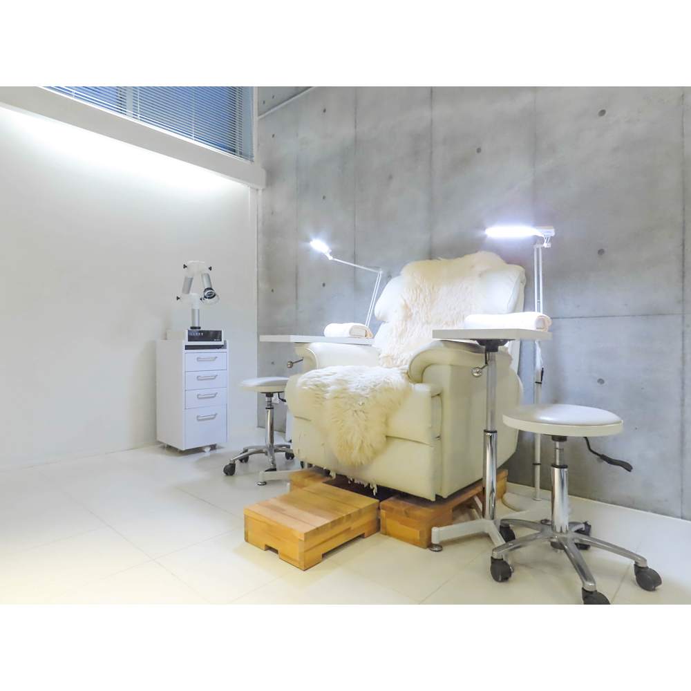 深爪矯正専門サロンmanibloom