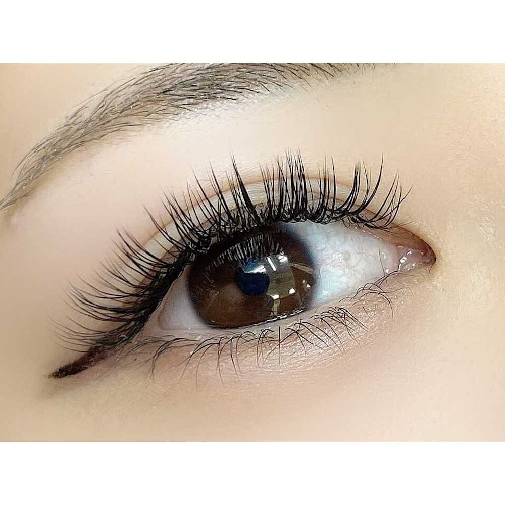 ミニョンアイラッシュデザインサロン くずは店