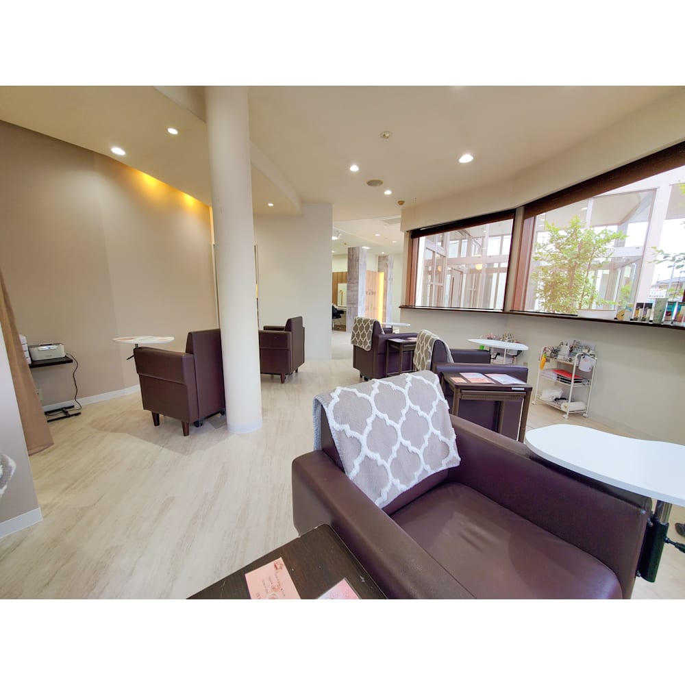 ネイルサロン Allure 宇都宮本店 画像