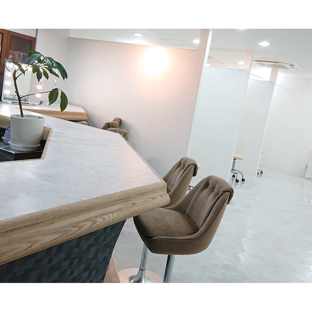 美サロン アロンジェ甲府中央店