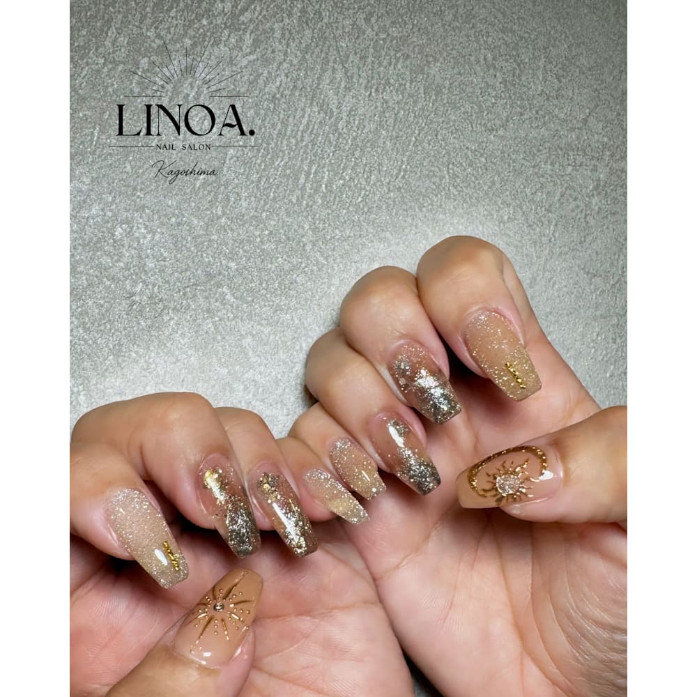 Nail Salon Linoa.