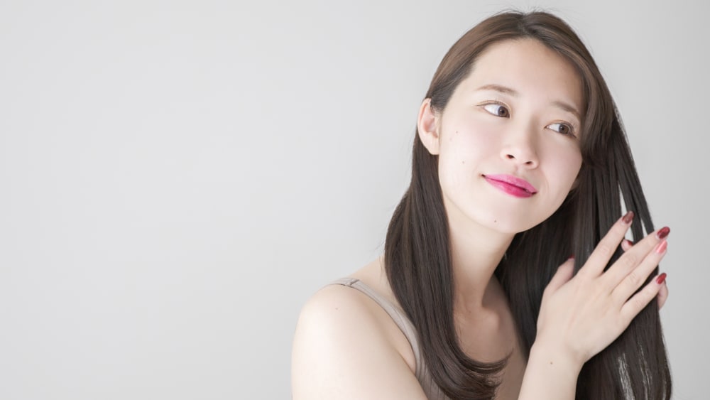 乾燥髪のセルフケアかサロンケアどちらがいい？