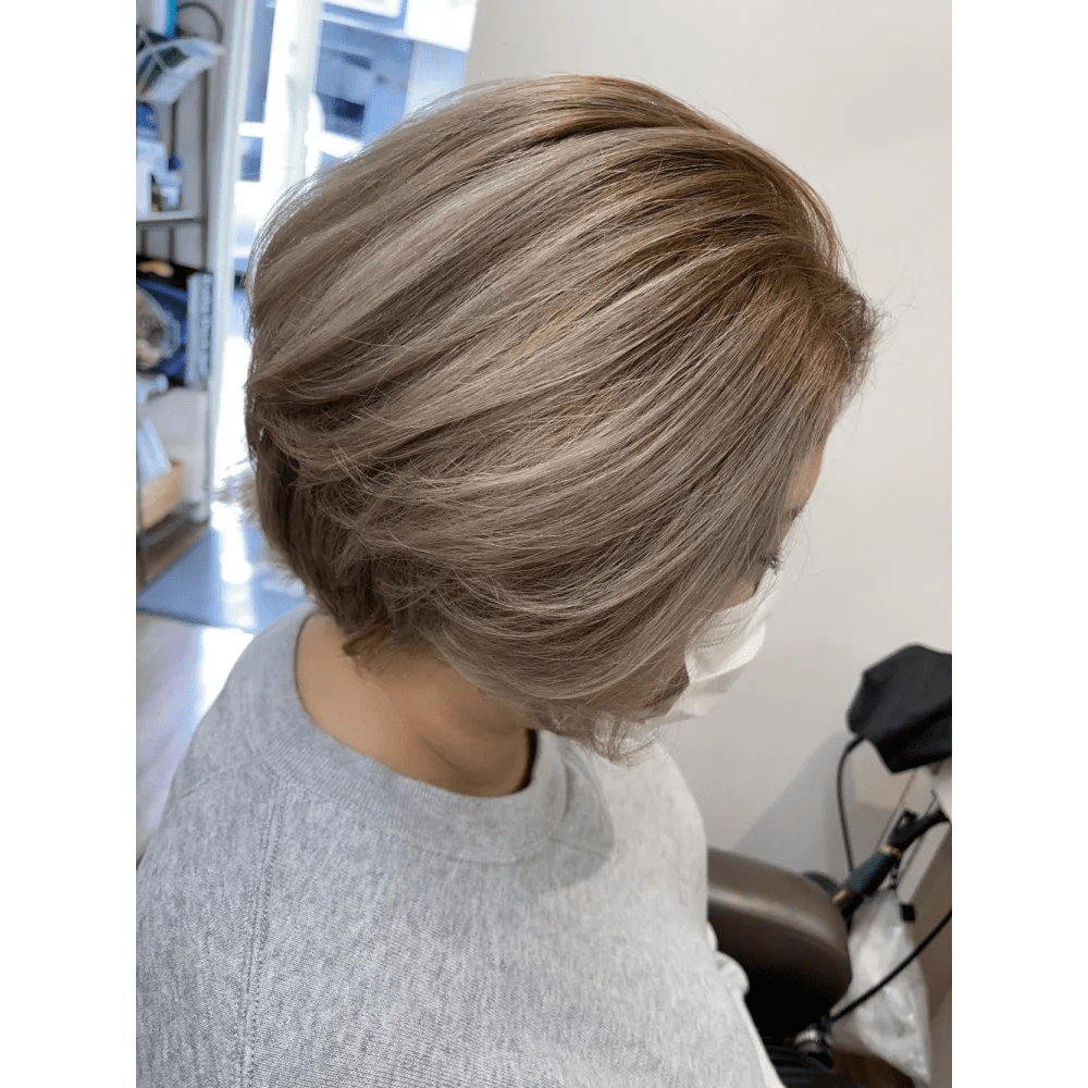 女性 横向き