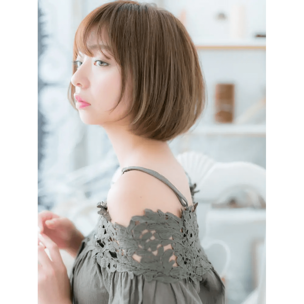 女性 横顔