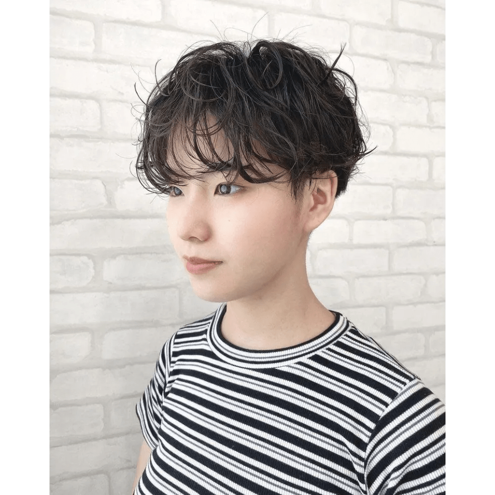 女性 パーマ