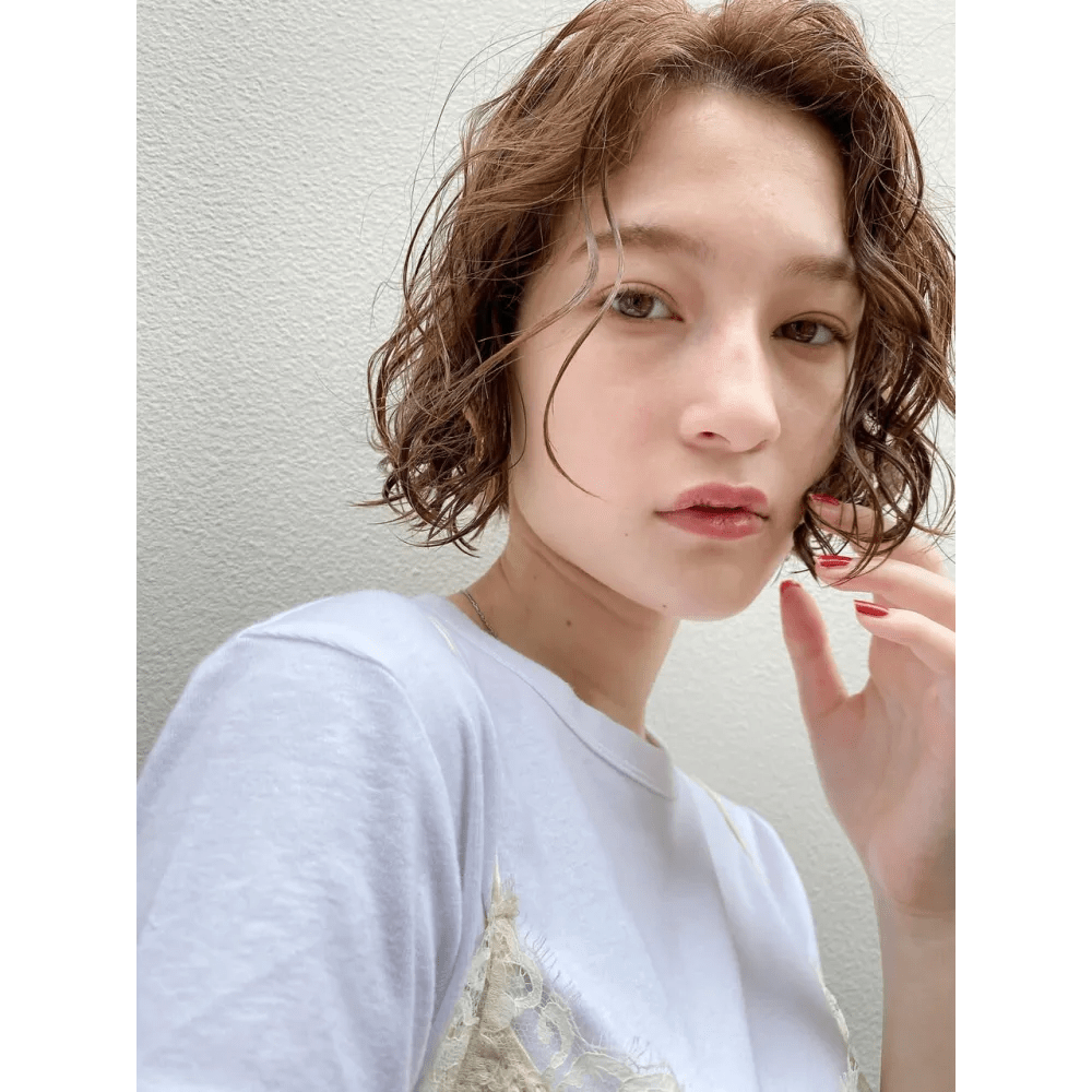 女性 ショート