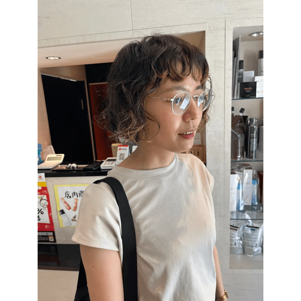 女性 パーマ