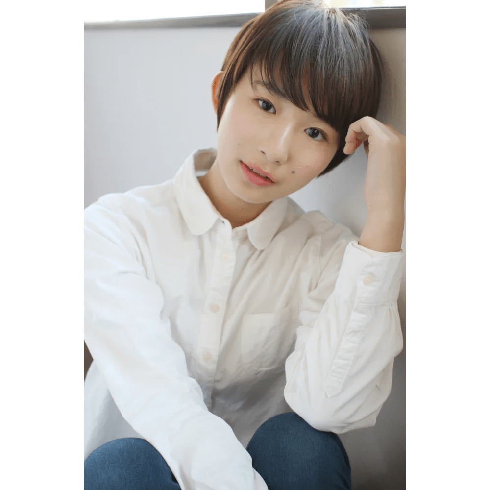 女性 ショート