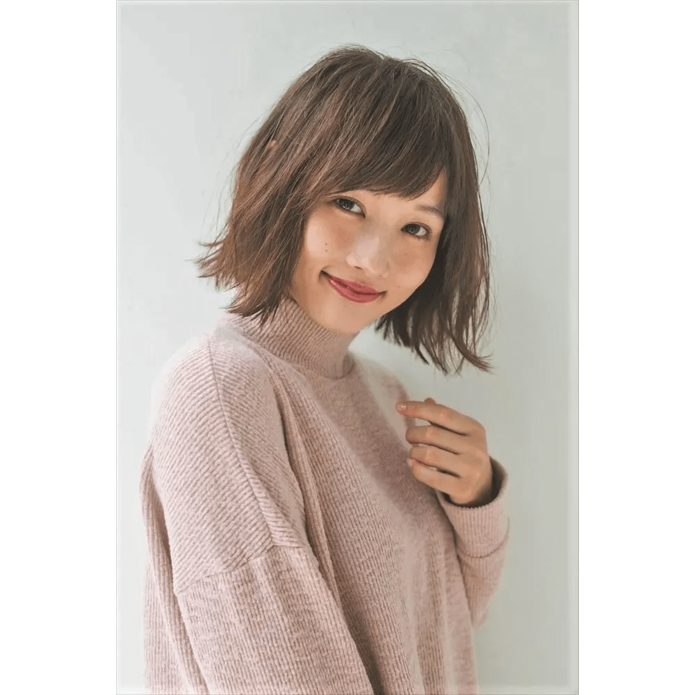 女性 外ハネ
