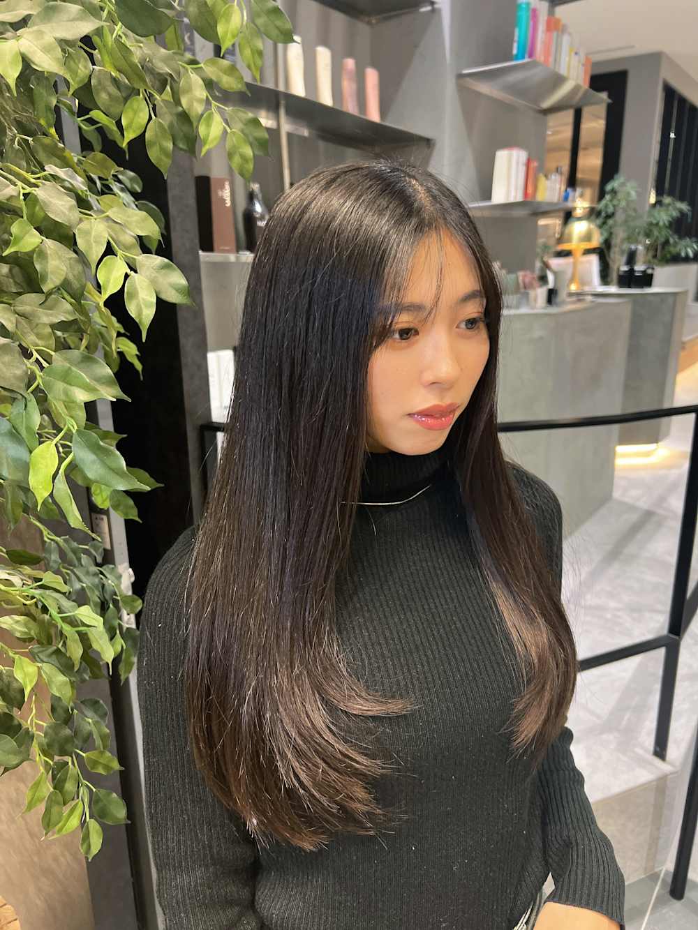 女性 ストレート