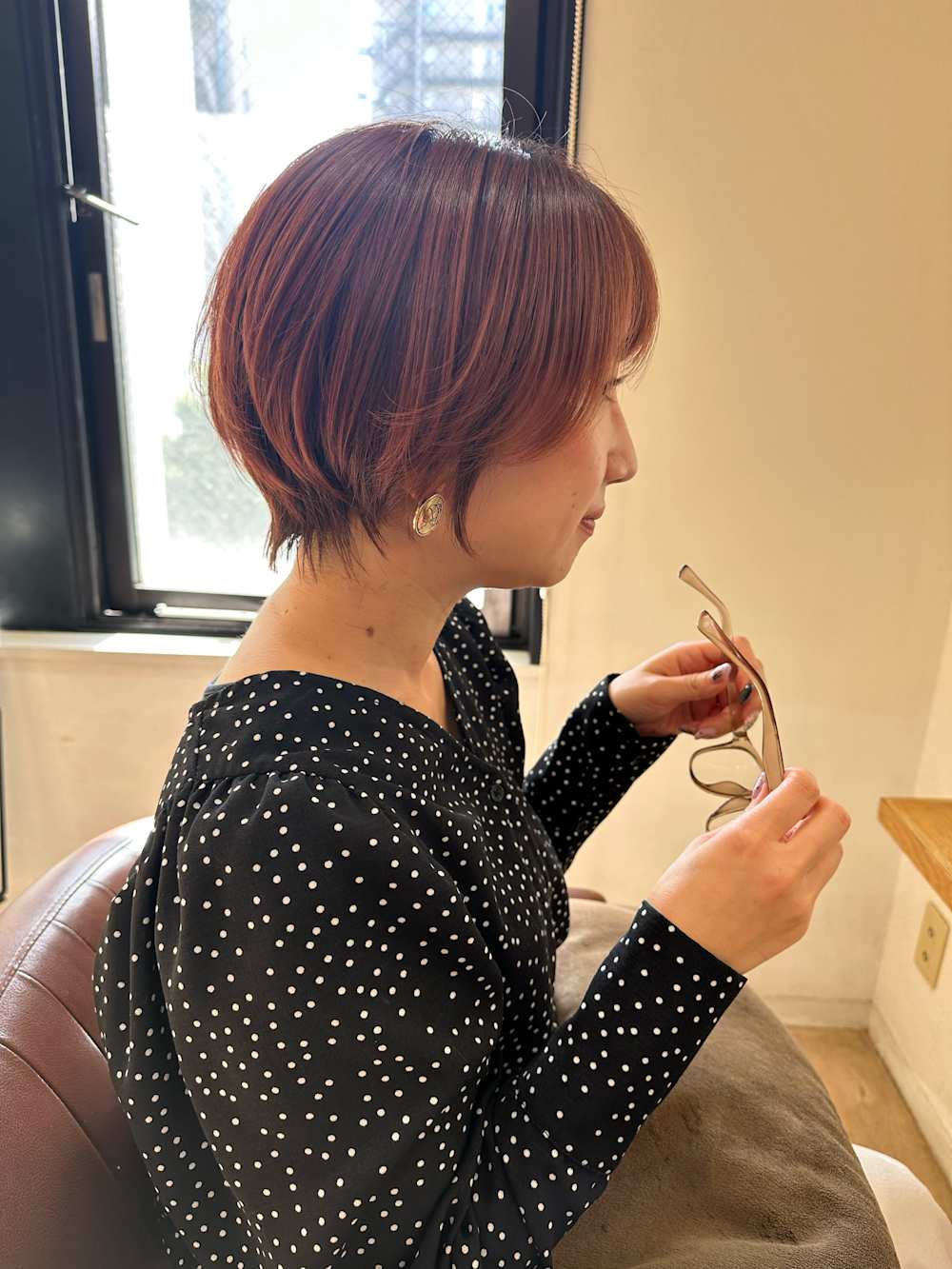 女性 丸みショート