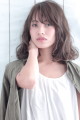 ウェーブヘアー×カーキグレージュ ウェーブヘアー×カーキグレージュ