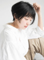 30代におすすめ☆まゆ上バングの黒髪ショート 30代におすすめ☆まゆ上バングの黒髪ショート