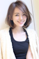 小顔斜めバング大人かわいいマーメイドアッシュ