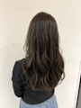 暗すぎない暗髪グレージュ♪担当西村
