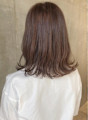 ブラウンベージュ　似合わせカット　くびれミディ　外ハネ