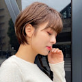 大人可愛い耳かけ前下がりショートボブ 大人可愛い耳かけ前下がりショートボブ
