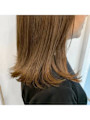 Apiuz Hair　ハイライト×シナモンベージュ