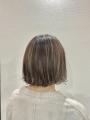 ハイライト×透明感カラー×切りっぱなしボブヘア