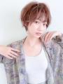 大人可愛い前髪ありひし形耳掛けショートボブ20代30代40代