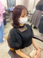レッドブラウン秋カラーくびれヘア顔周りカットシースルーバング レッドブラウン秋カラーくびれヘア顔周りカットシースルーバング