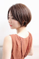 ふんわりキュートに♪大人の前下がりショート×ショコラブラウン