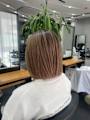 切りっぱなしボブ×ベージュ