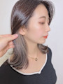 ★20代30代ミディアムイヤリングカラースモーキーベージュ