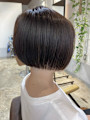 ショートボブ