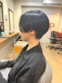 黒髪ショート
