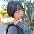 《イーズ鎌倉》黒髪暗めトーンカラーでも可愛いミニボブ