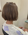 明るいベージュボブ