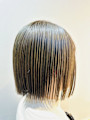 切りっぱなしボブｘオリーブベージュ