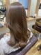 【くびれヘア×ベージュカラー】