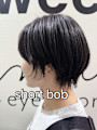 黒髪ショートボブ