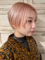 ペールピンク × ハンサムショート × ブリーチカラー