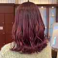 stylist橋本海が作るワインレッドカラー
