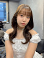 韓国風　艶髪　ベージュ