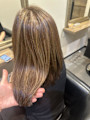 白髪ぼかしハイライト＆髪質改善カラー